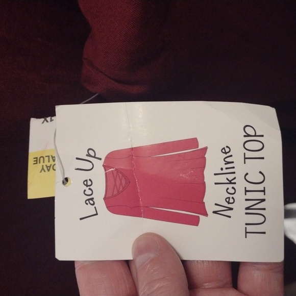 Women's Bobbie &brooks plus size 1X Lace Up Neckline Tunic Top - Picture 5 of 7